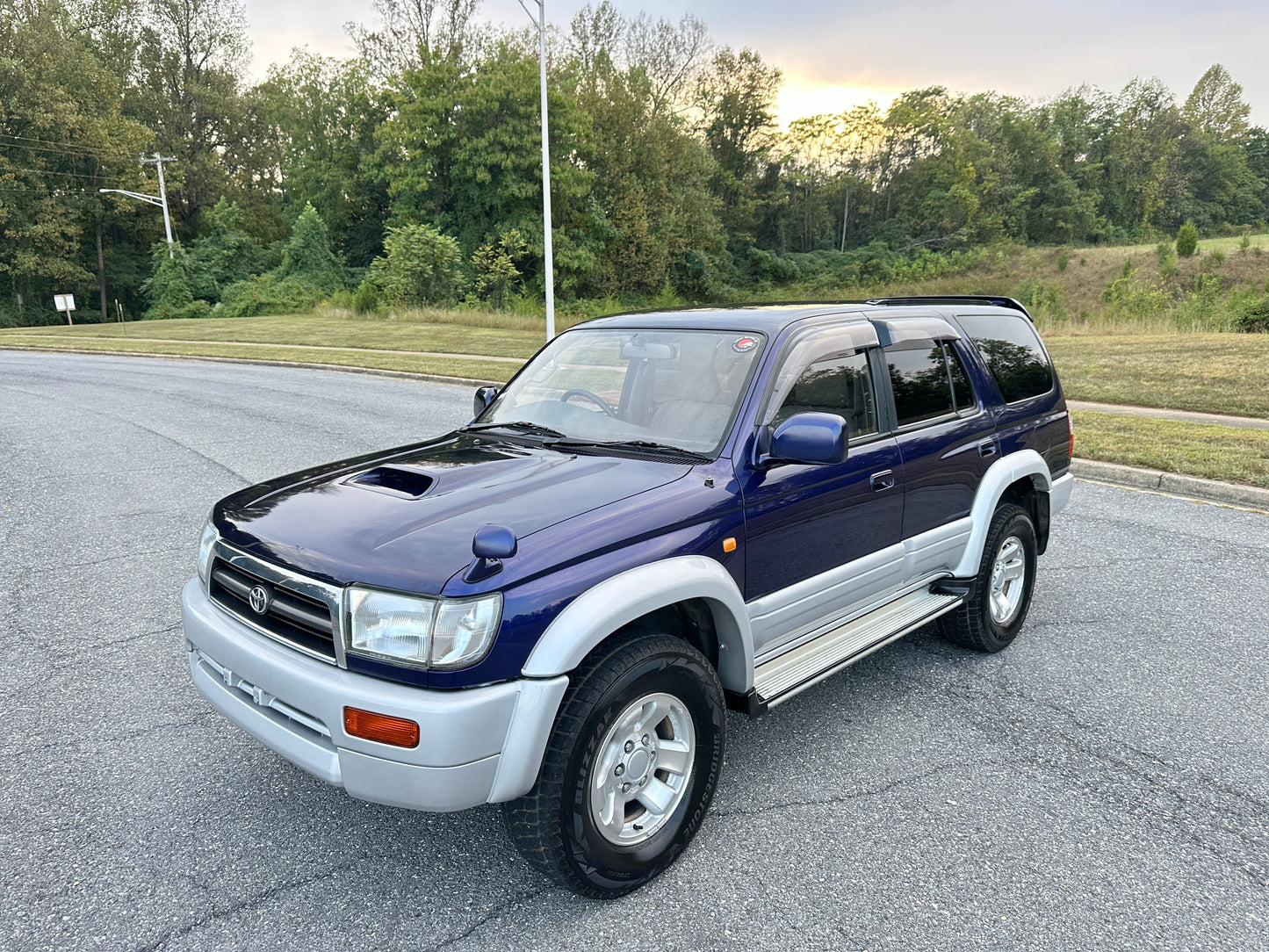 1996 TOYOTA HILUX SURF SSR-G - INTERCOOLED TURBO DIESEL - 4WD — LOT#634