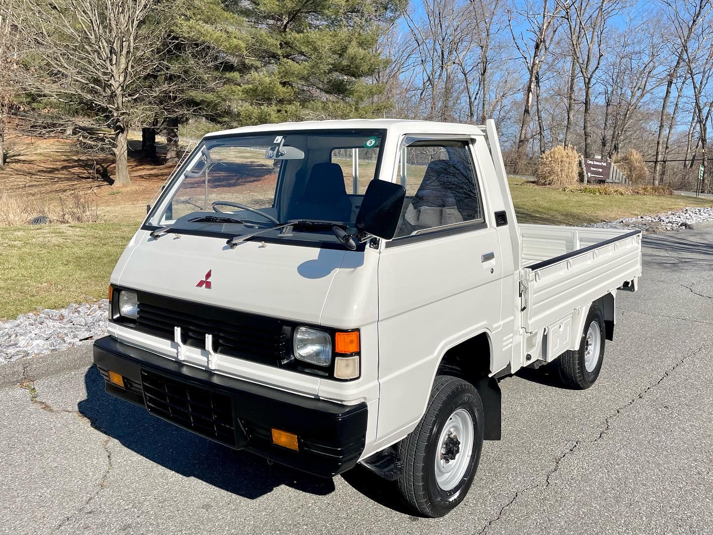 1991 MITSUBISHI DELICA L039G 4WD