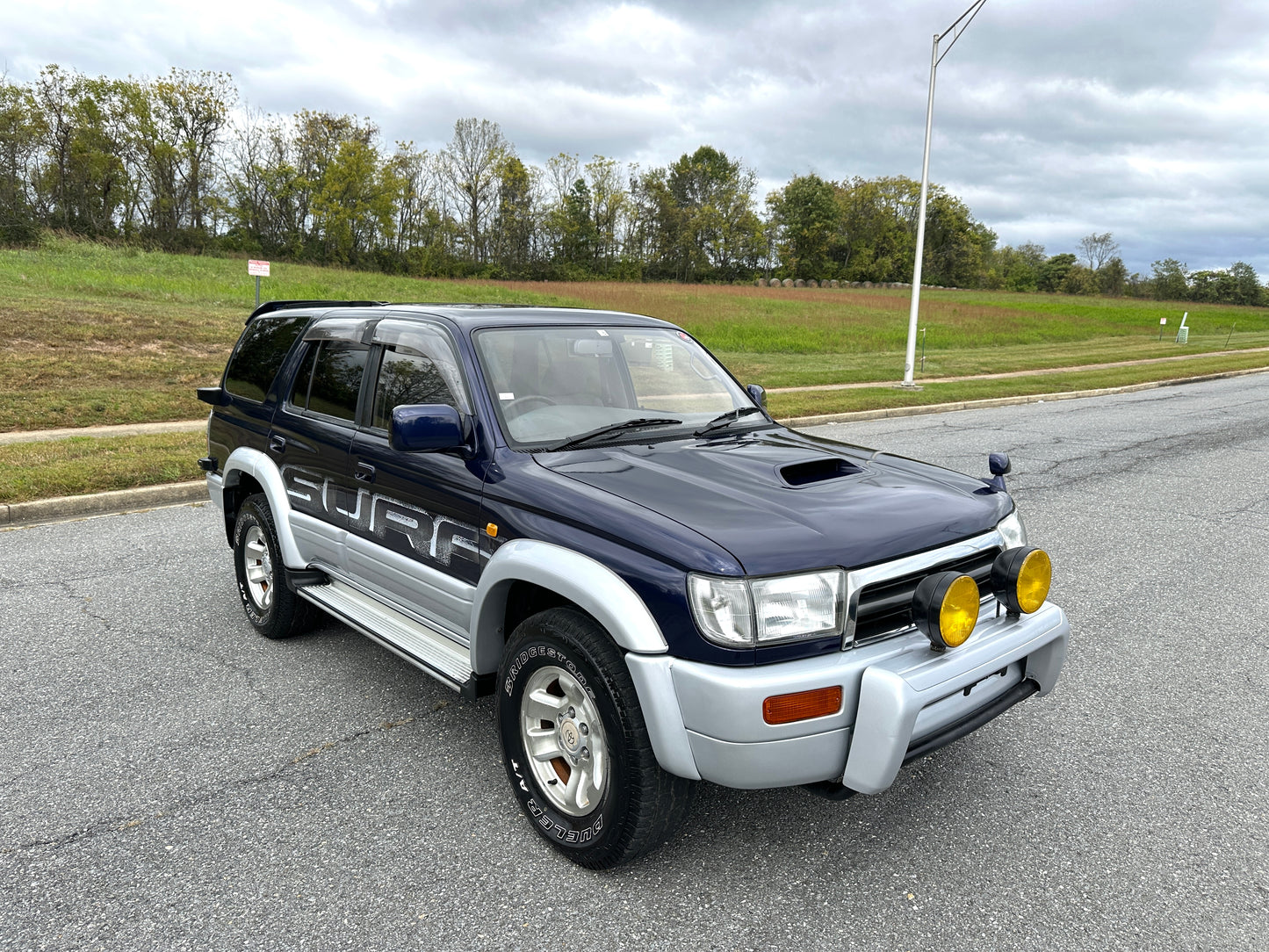 1996 Toyota Hilux Surf SSR-G - 4WD - INTERCOOLED TURBO DIESEL — LOT#655