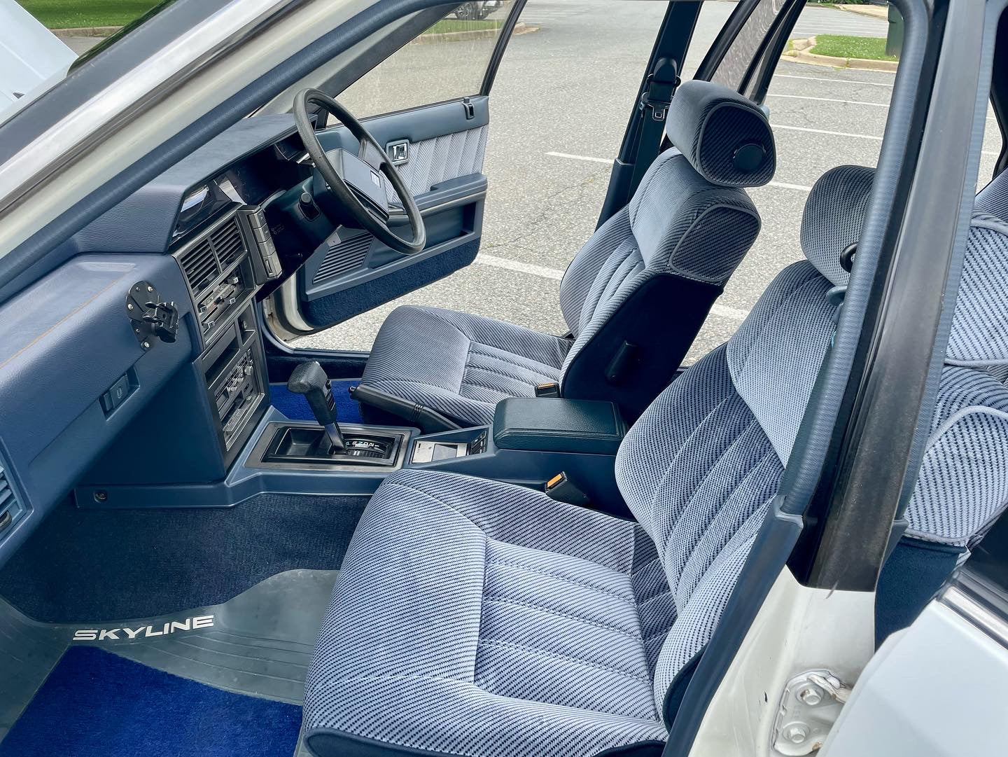 1986 NISSAN SKYLINE HR31 GT PASSAGE