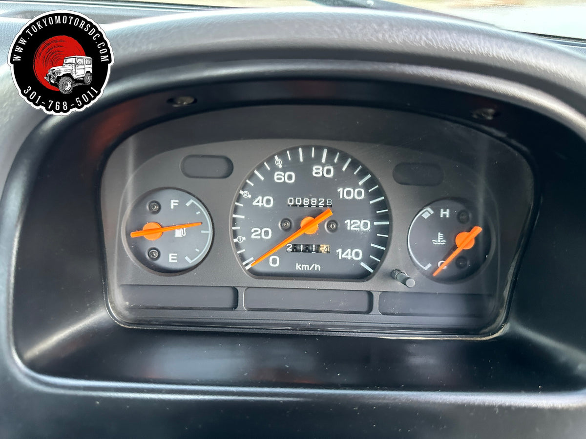 1998 SUBARU SAMBAR 3-WAY DUMP 4WD - 5,485 MILES — LOT#953
