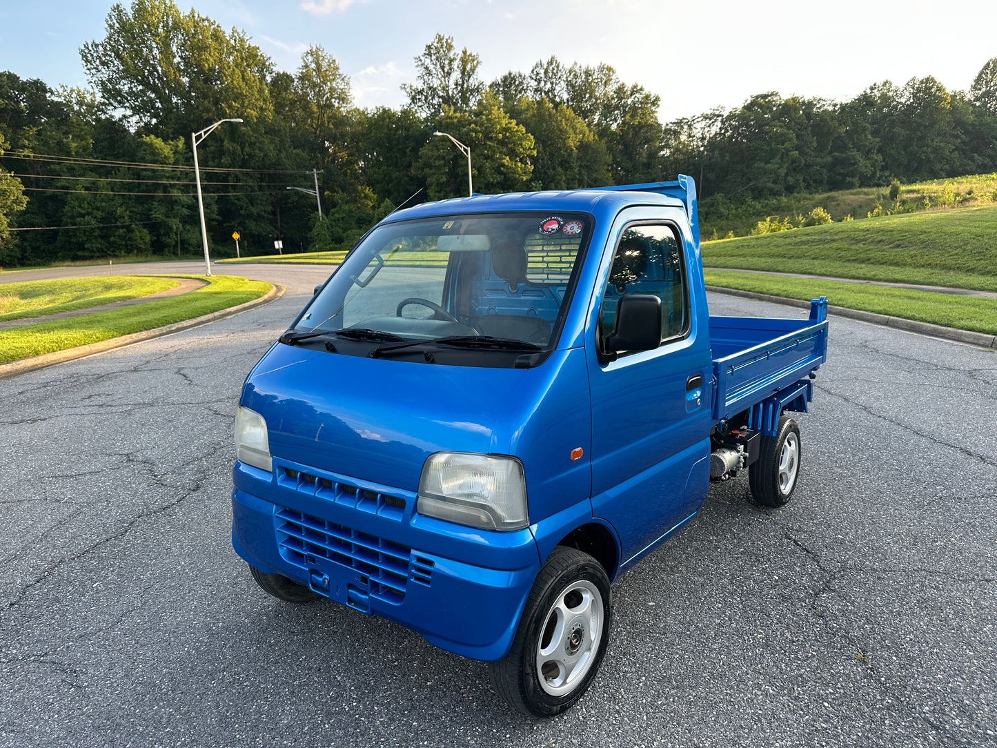 2000 SUZUKI CARRY DUMP 4WD - A/C