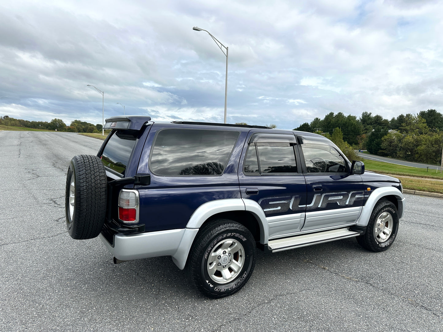 1996 Toyota Hilux Surf SSR-G - 4WD - INTERCOOLED TURBO DIESEL — LOT#655