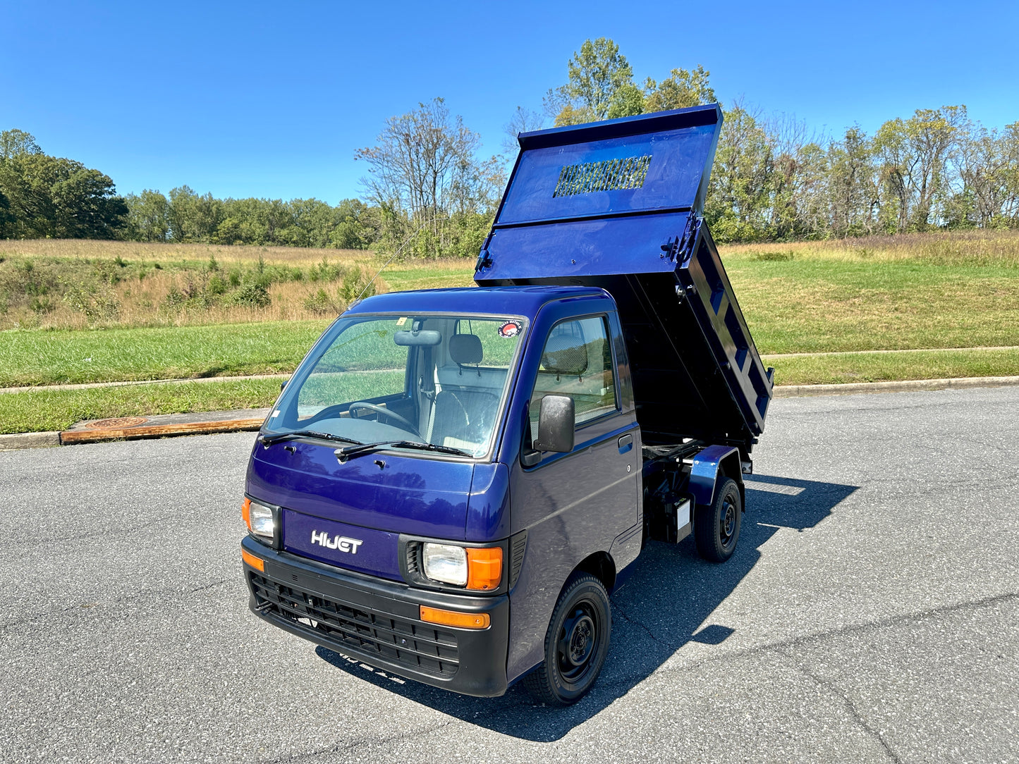 1997 DAIHATSU HIJET DUMP TRUCK S110P
