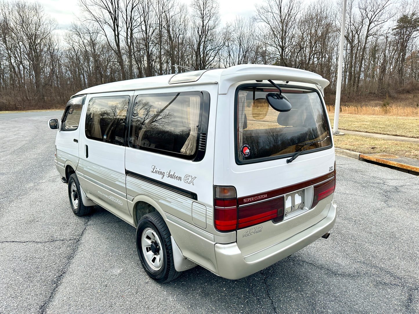 1995 TOYOTA HIACE SUPER CUSTOM G LIVING SALOON EX KZH106