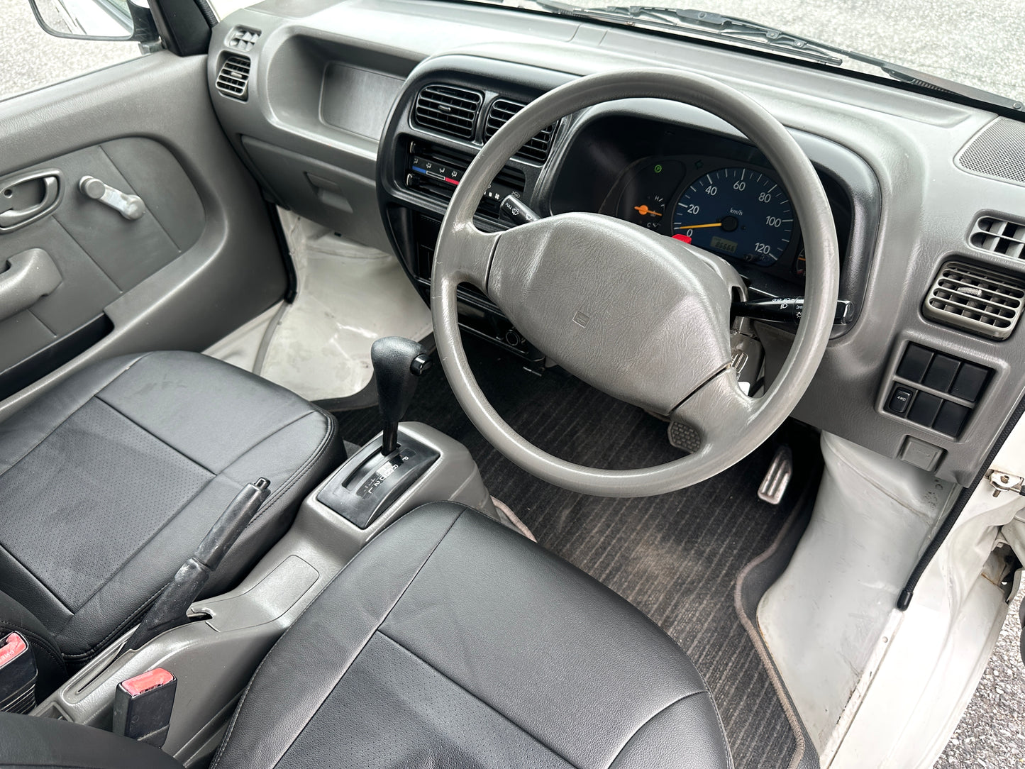 2000 MAZDA SCRUM 4WD - A/C - AUTOMATIC TRANSMISSION — LOT#659