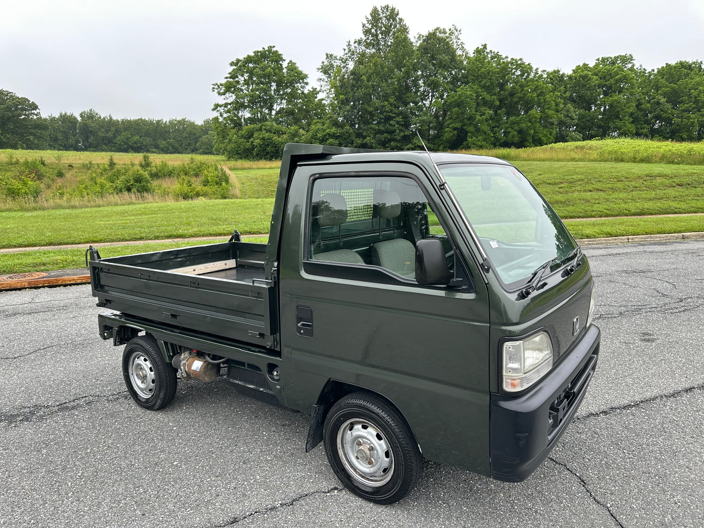 1998 HONDA ACTY DUMP 4WD - DIFF LOCK & 5-SPEED