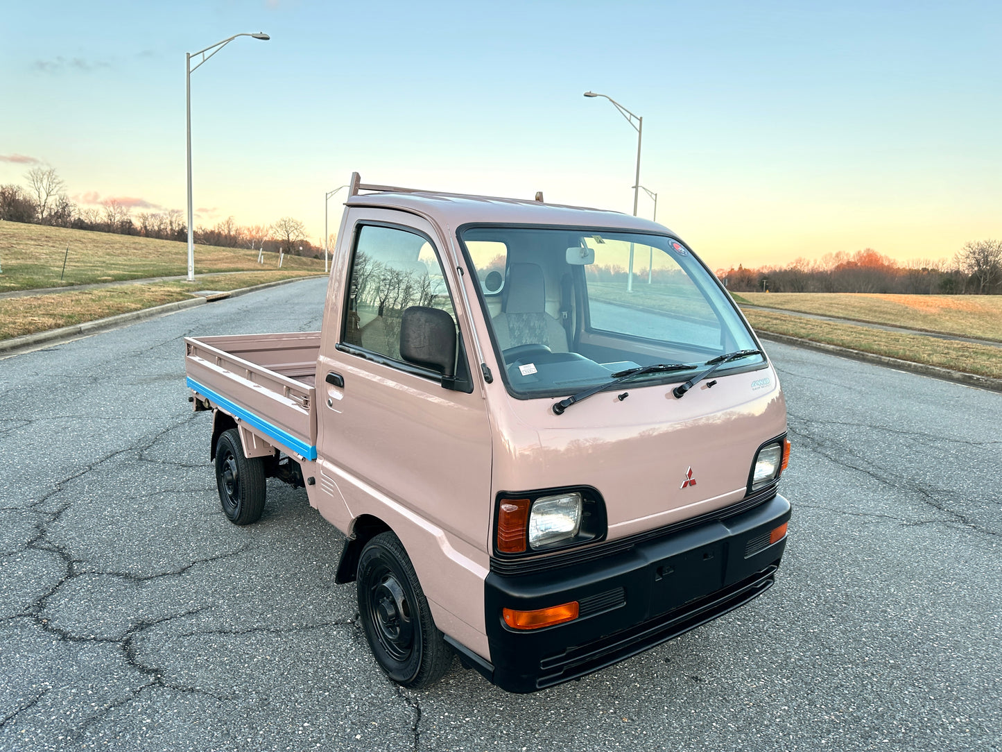 1997 MITSUBISHI MINICAB DUMP TRUCK V-U42T