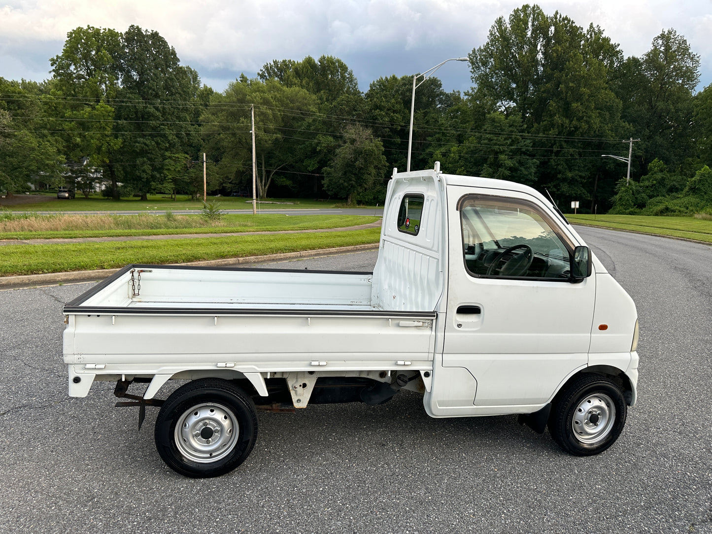 2000 SUZUKI CARRY 4WD - A/C - FUEL INJECTED — LOT#592