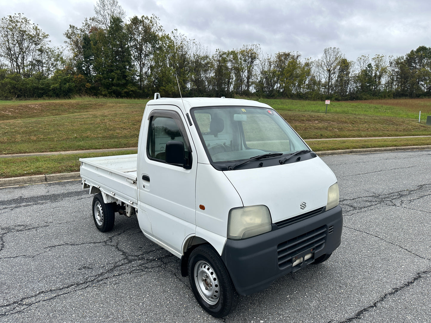 1999 SUZUKI CARRY -4WD -FUEL INJECTED -2 SPEED TRANSFER-CASE -A/C — LOT#617