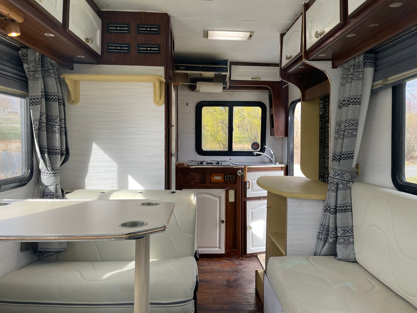 1997 ISUZU ELF 150 CAMPER BY YOKOHAMA MOTOR SALES, INC