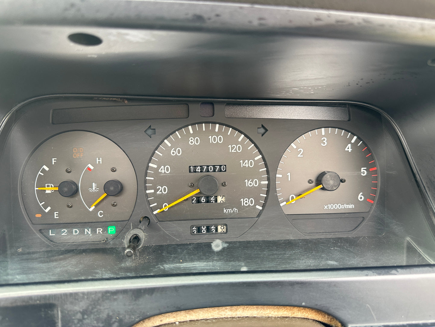 1994 TOYOTA HIACE SUPER CUSTOM LIVING SALOON EX KZH100
