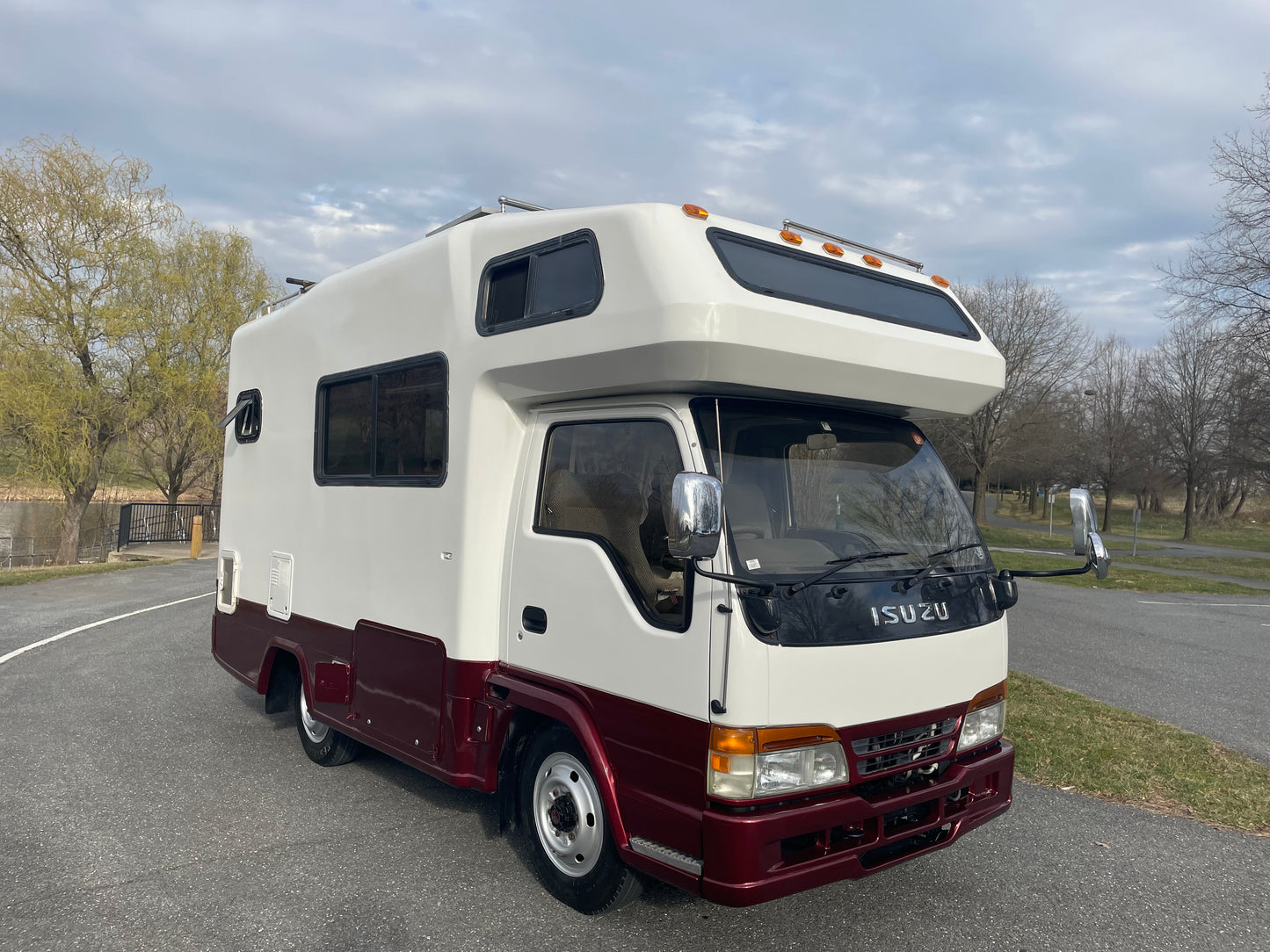 1997 ISUZU ELF 150 CAMPER BY YOKOHAMA MOTOR SALES, INC