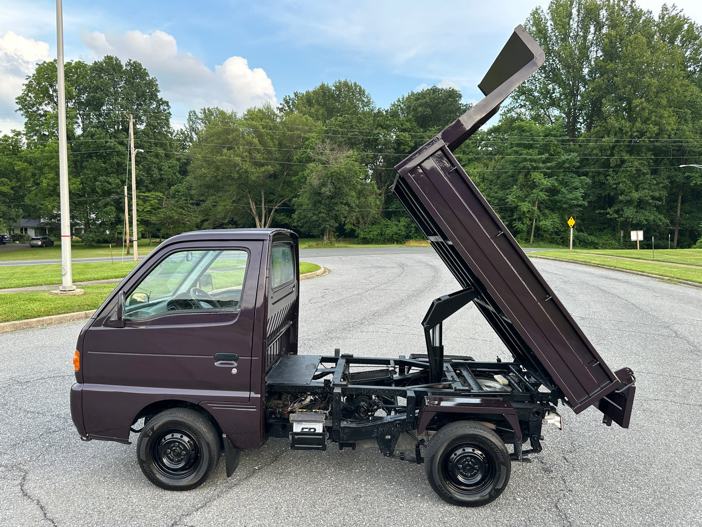 1998 SUZUKI CARRY DUMP 4WD - A/C — LOT#574