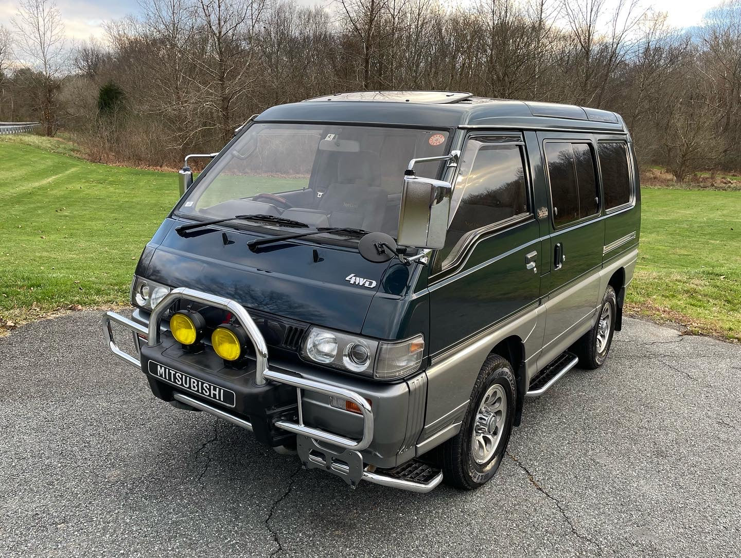 1992 MITSUBISHI DELICA STAR WAGON 4WD SUPER EXCEED P35W