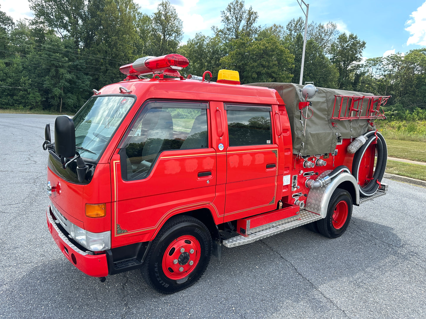 1998 TOYOTA DYNA BU172 JAPANESE FIRE TRUCK - 4WD - DIESEL — LOT#615