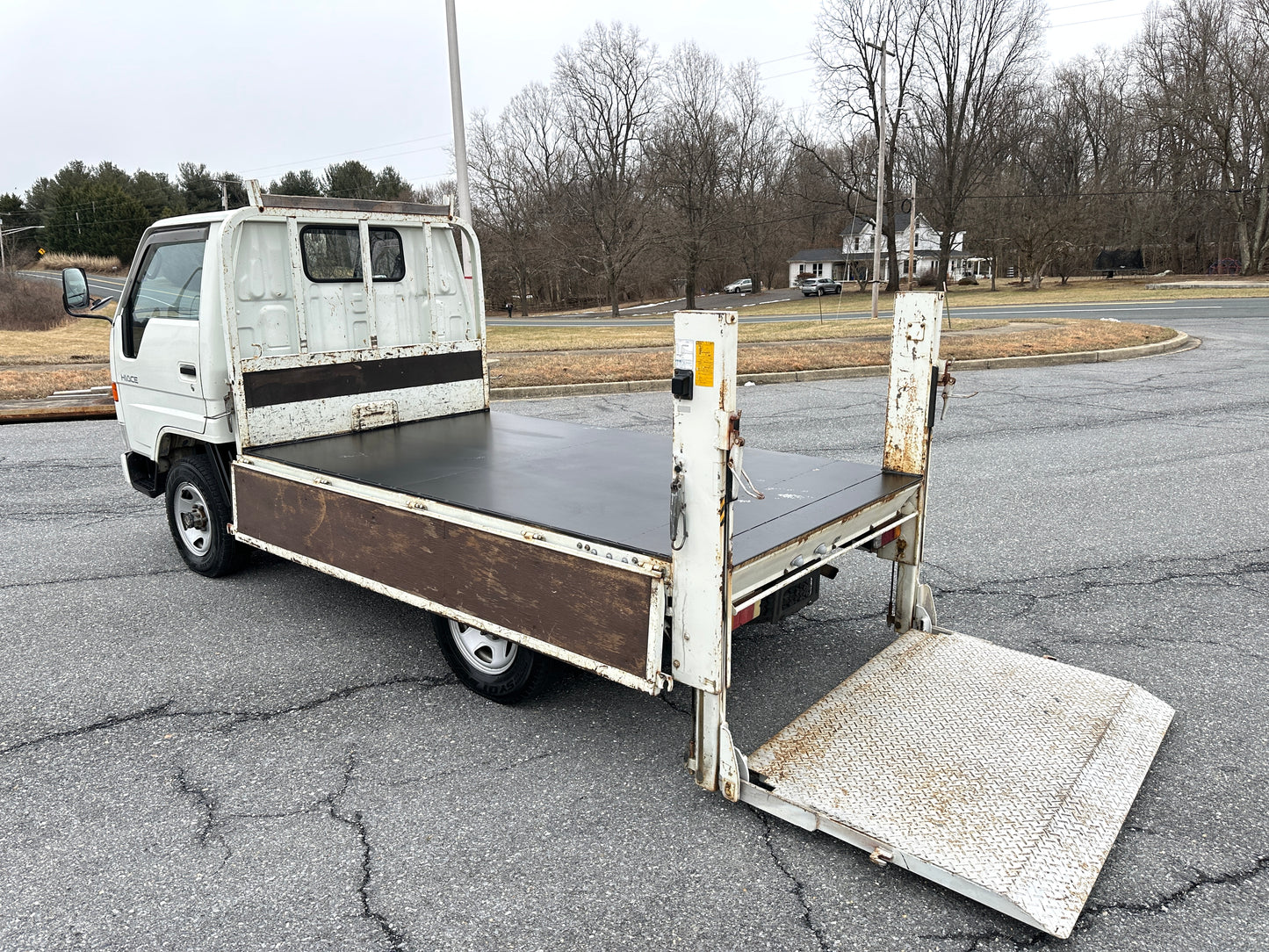 1996 TOYOTA HIACE LY151