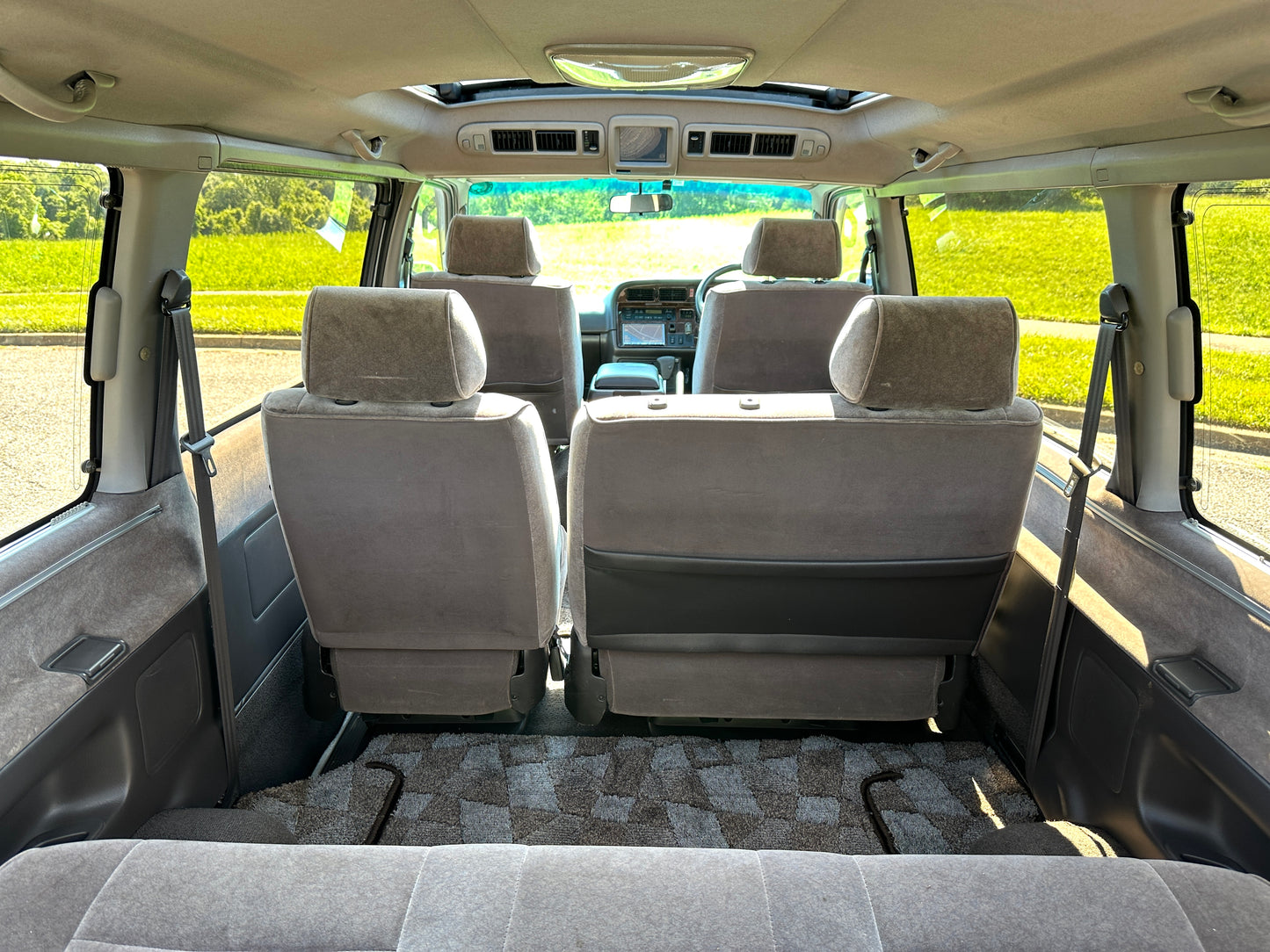 1999 TOYOTA HIACE SUPER CUSTOM G LIVING SALOON EX KZH106
