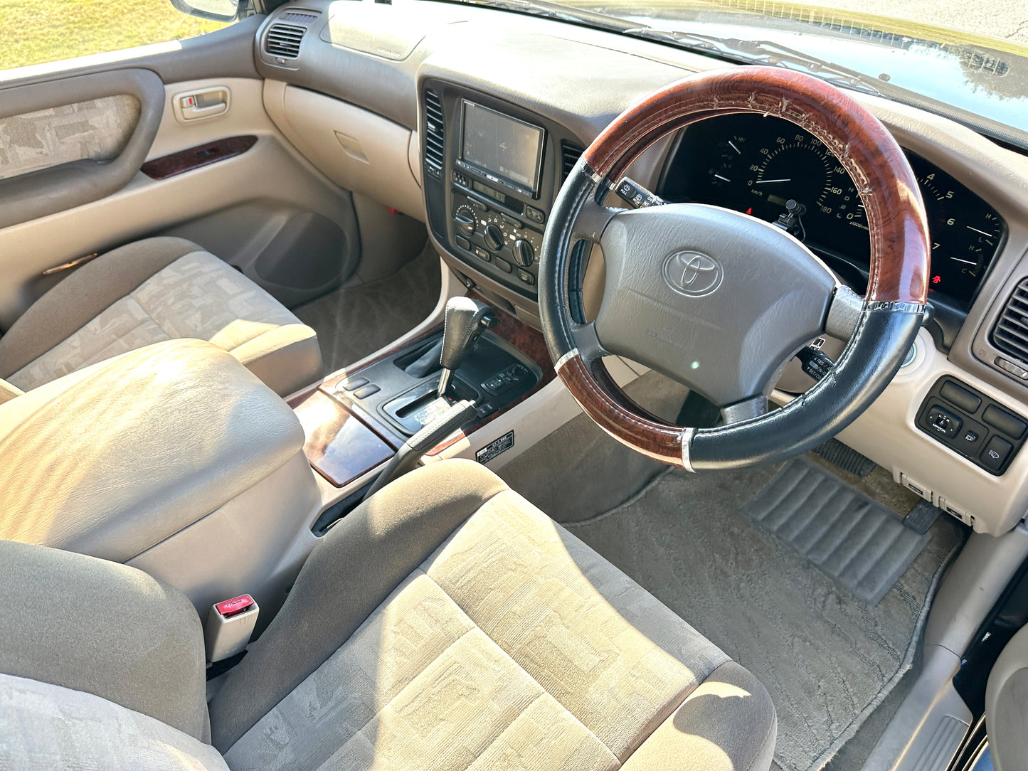 1998 TOYOTA LAND CRUISER UZJ100 VX LIMITED