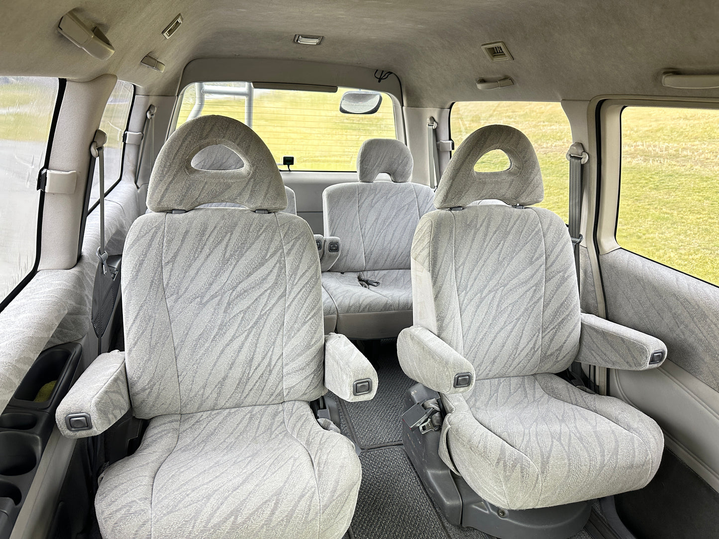 1995 MITSUBISHI DELICA SPACE GEAR EXCEED 4WD LONG WHEELBASE PF8W