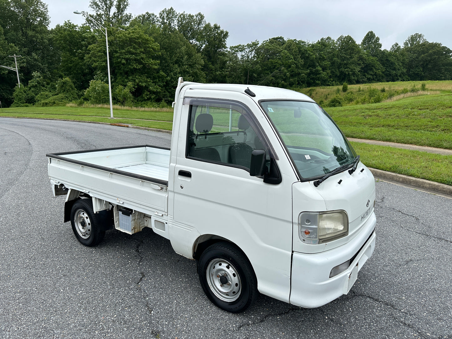 2000 DAIHATSU HIJET 4WD - A/C - FUEL INJECTED