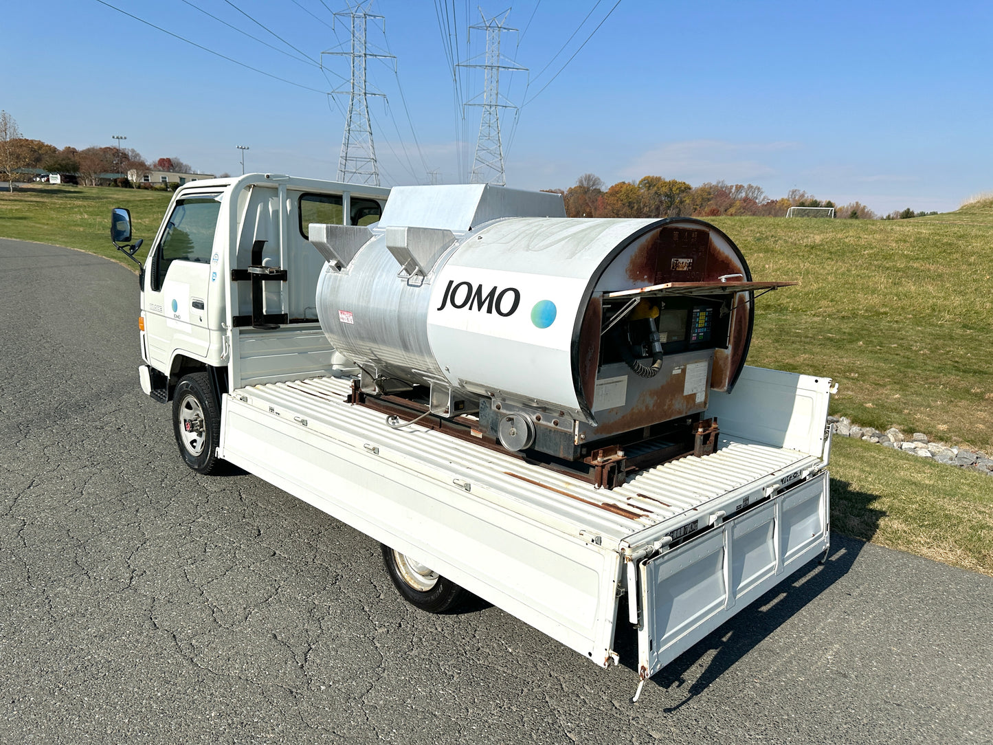 1993 TOYOTA HIACE FUEL TANKER LH85