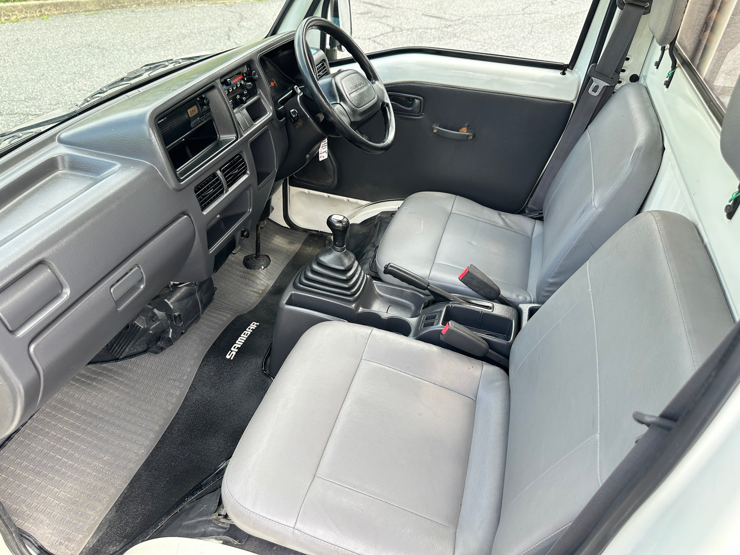 SOLD SUBARU SAMBAR 4WD - A/C - FUEL INJECTION & AIRBAG