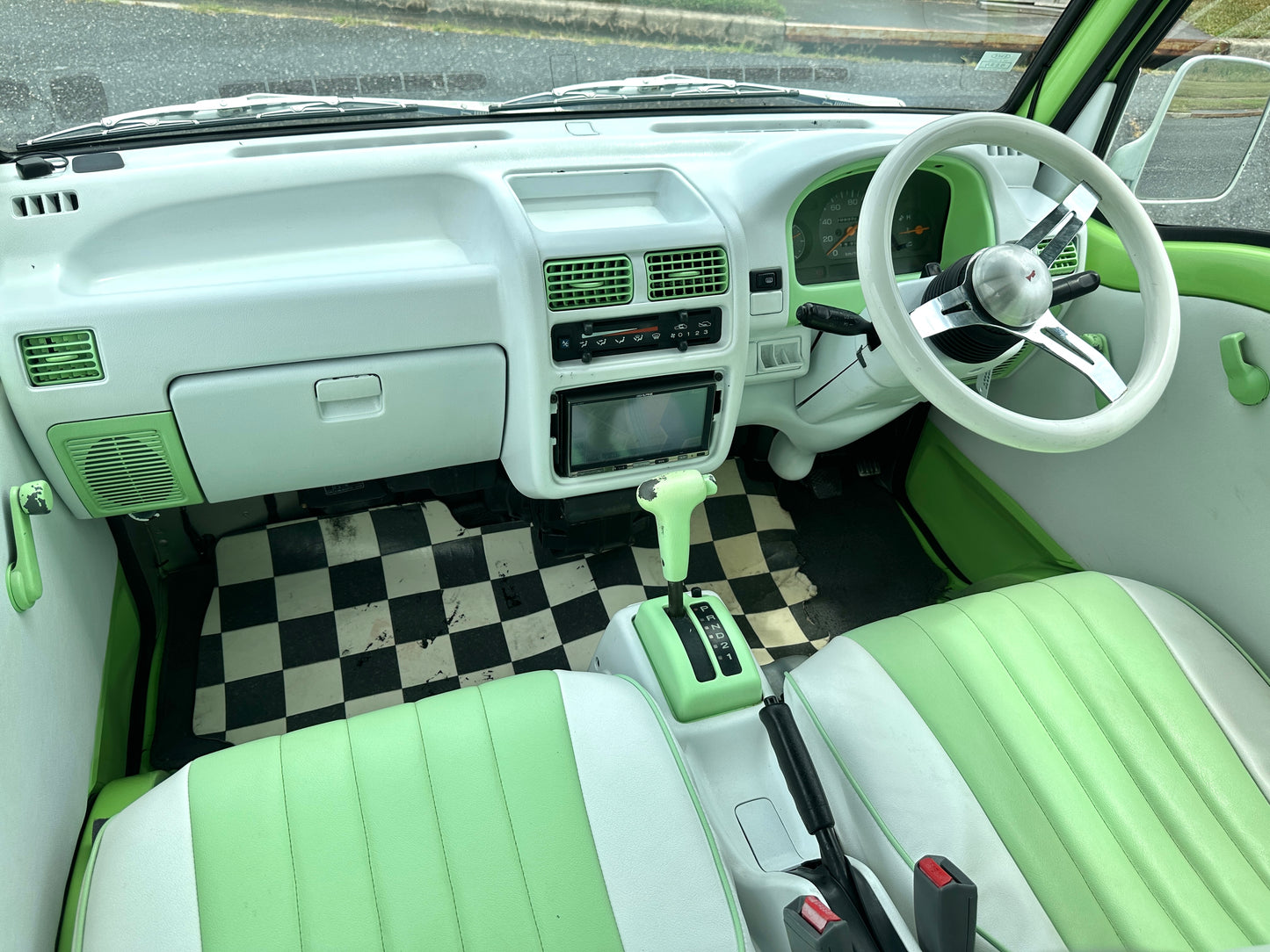 1998 SUBARU SAMBAR DIAS 4WD — LOT#642