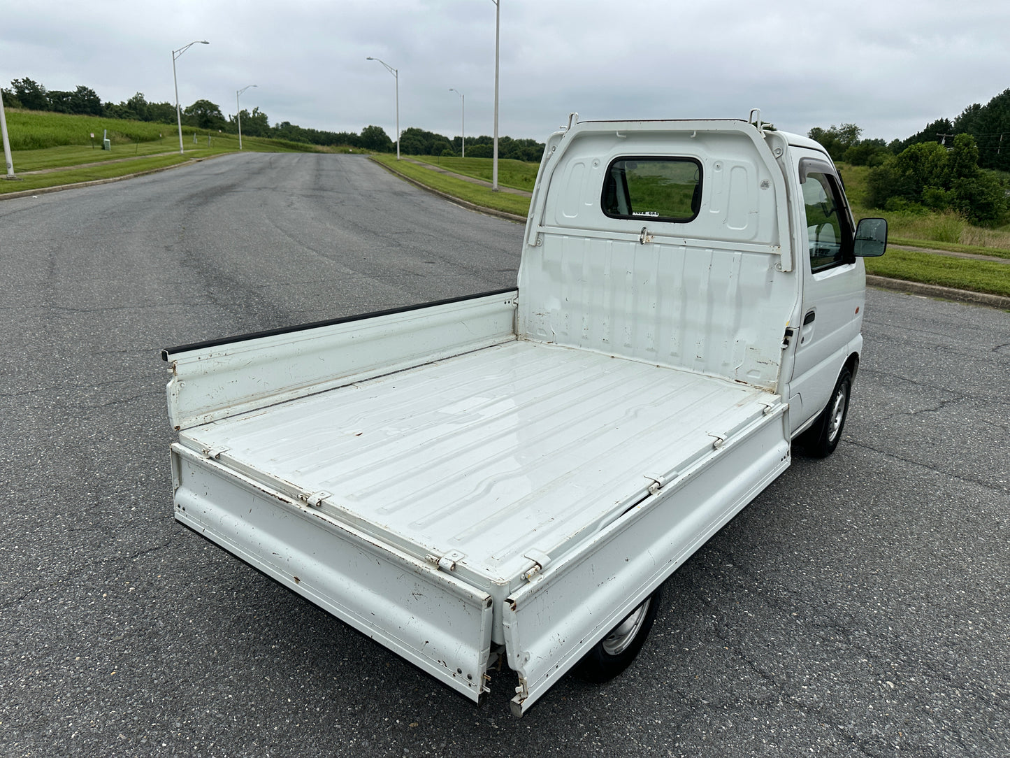 2000 SUZUKI CARRY 4WD - A/C - FUEL INJECTED — LOT#609