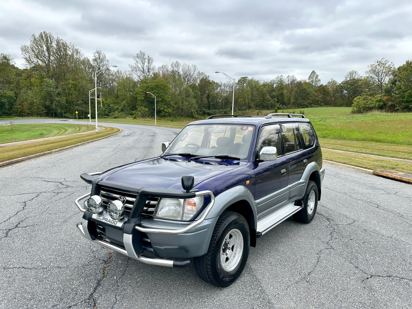 1996 TOYOTA LAND CRUISER PRADO TX 4WD - INTERCOOLED TURBO DIESEL & 5-SPEED MANUAL TRANSMISSION — LOT#535
