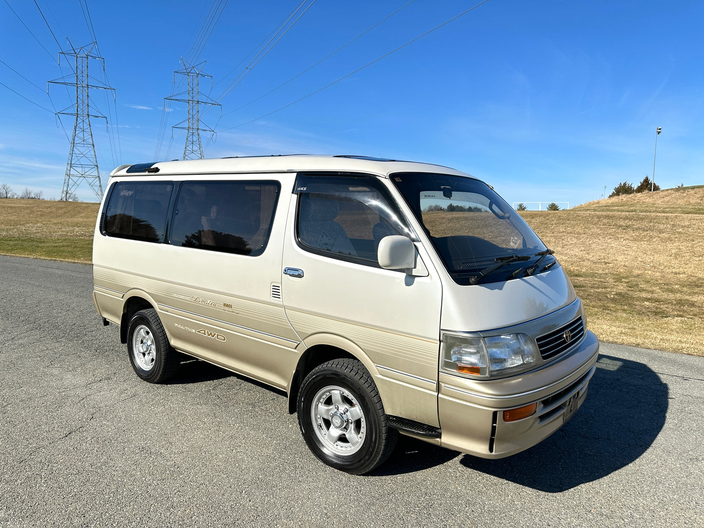 1994 TOYOTA HIACE SUPER CUSTOM LIMITED KZH106