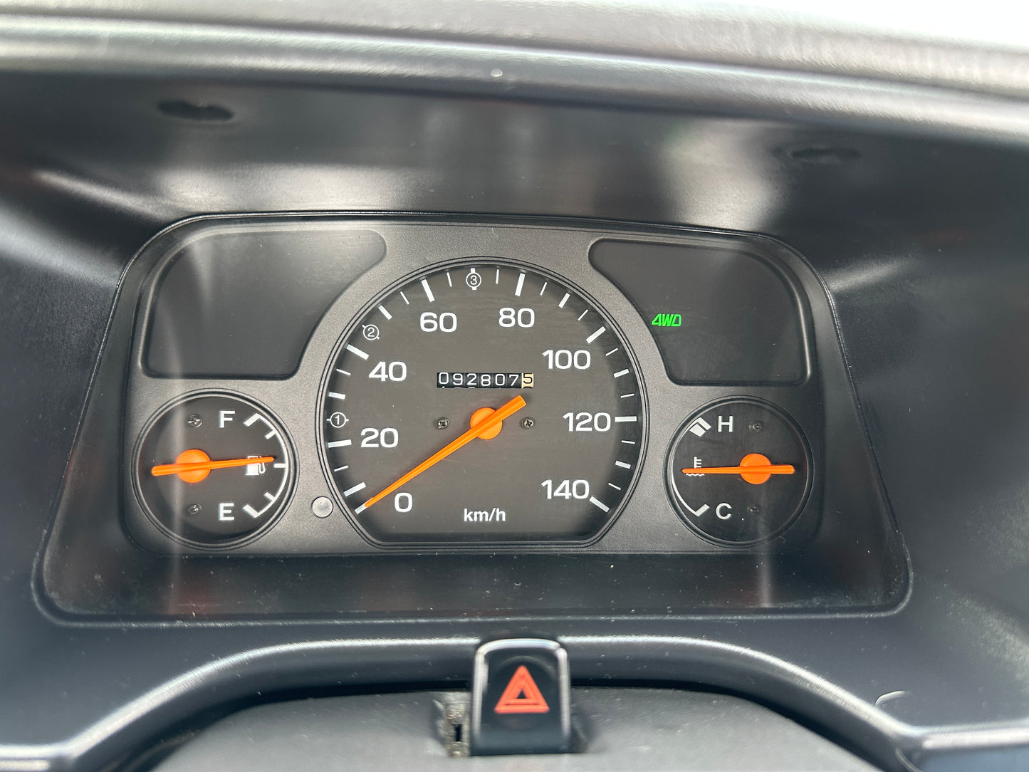 2000 SUBARU SAMBAR 4WD - A/C - FUEL INJECTION & AIRBAG — LOT 600