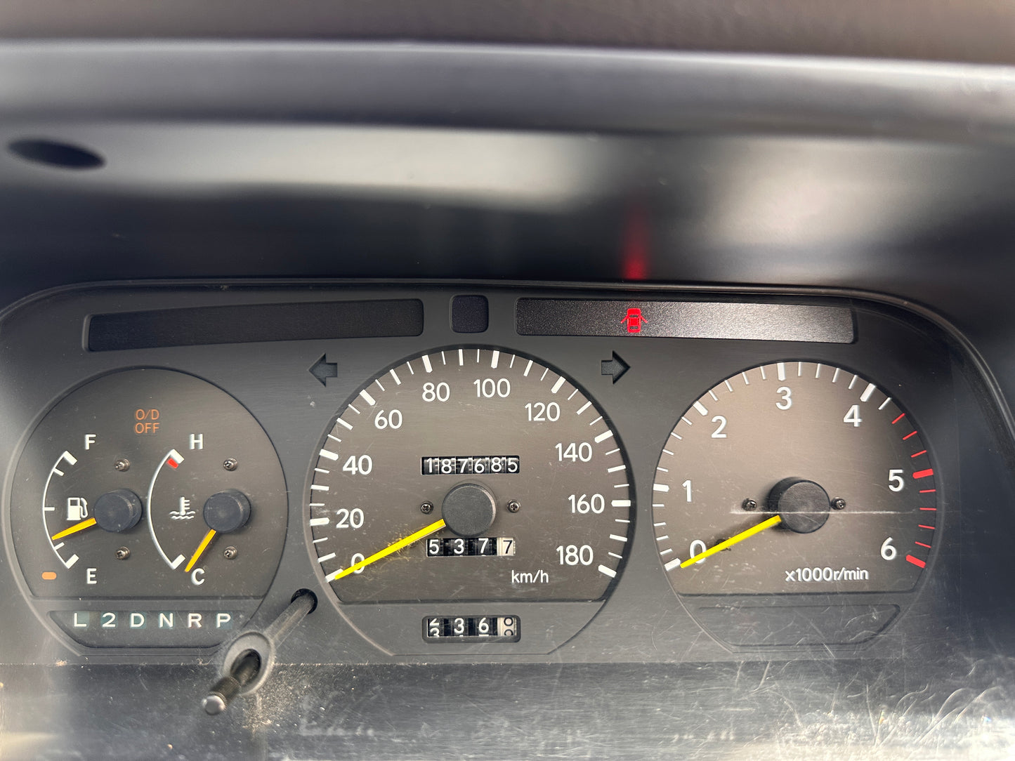 1995 TOYOTA HIACE SUPER CUSTOM KZH106