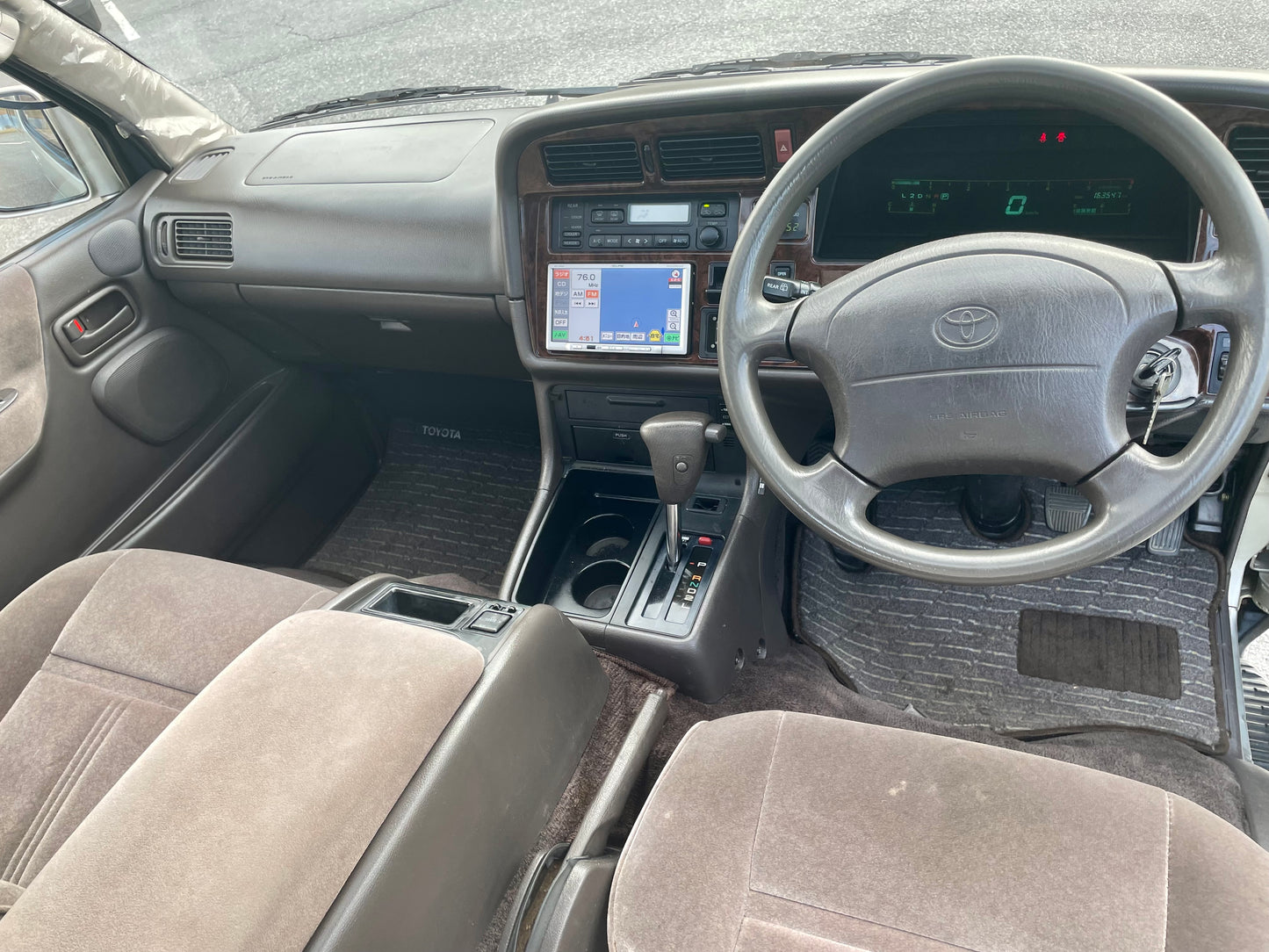 1997 TOYOTA HIACE SUPER CUSTOM LIMITED KZH106