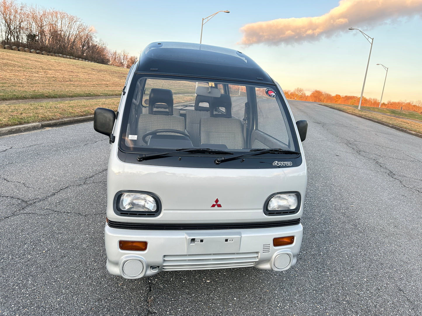 1993 MITSUBISHI BRAVO 4WD V-U42V