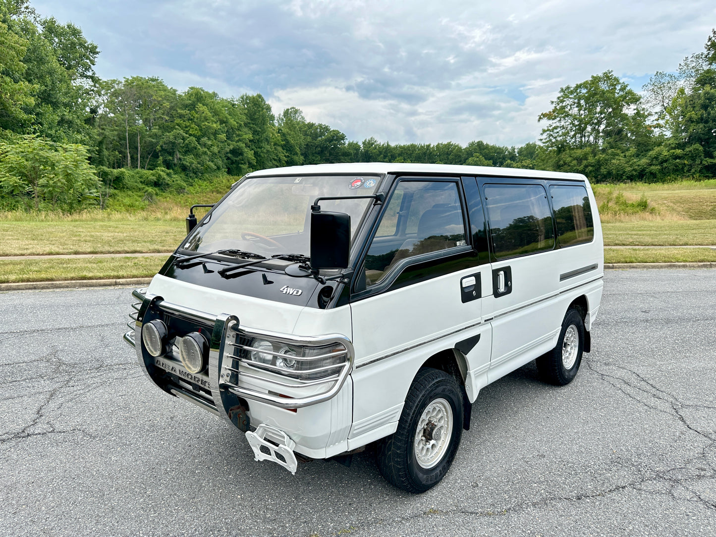 1991 MITSUBISHI DELICA STAR WAGON 4WD P25W