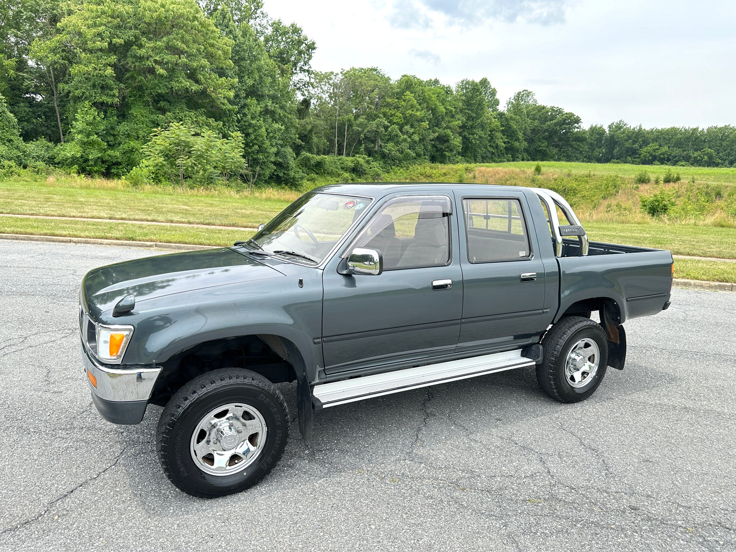 1994 TOYOTA HILUX SSR-X LN107 Double Cab Pickup
