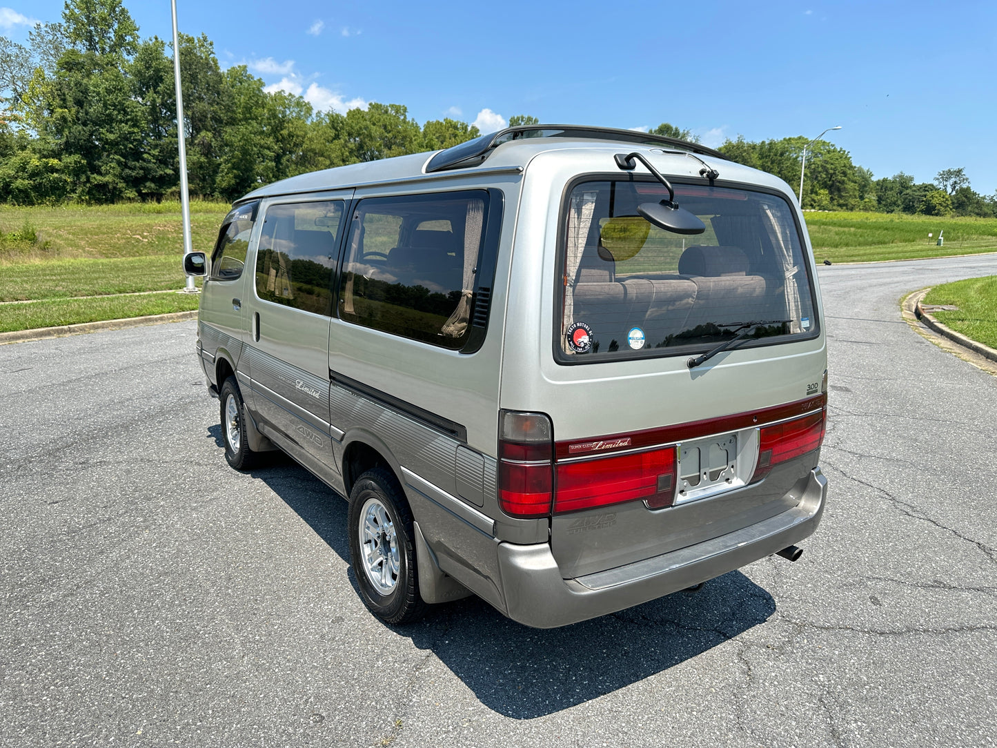1996 TOYOTA HIACE SUPER CUSTOM LIMITED KZH106