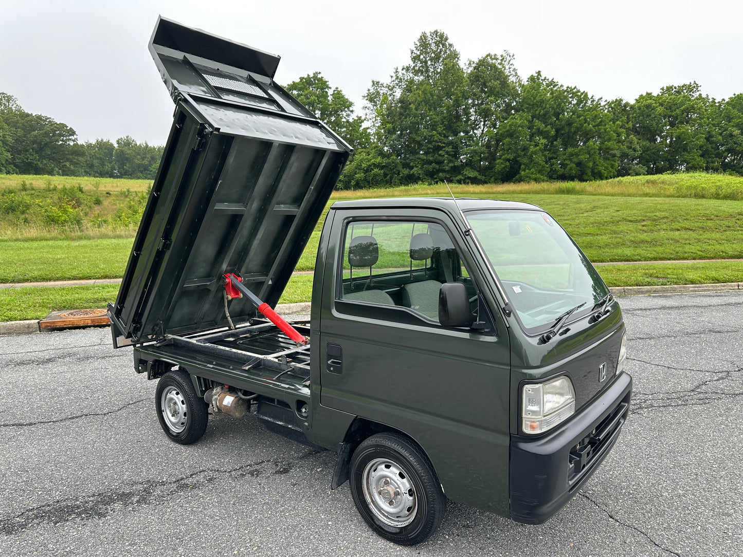 1998 HONDA ACTY DUMP 4WD - DIFF LOCK & 5-SPEED