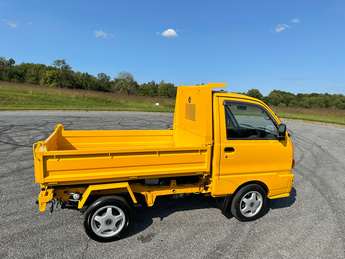 1997 MITSUBISHI MINICAB PTO DUMP TRUCK V-U42T