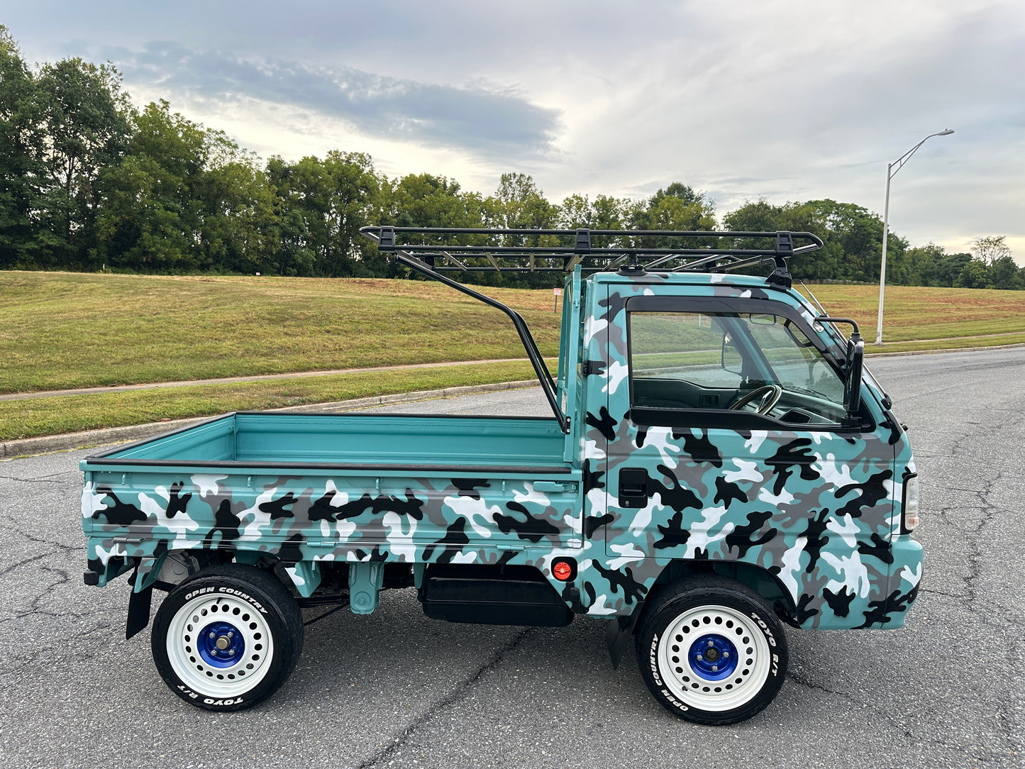 1997 HONDA ACTY SDX 4WD - A/C - FULLY CUSTOMIZED & SERVICED — LOT#640