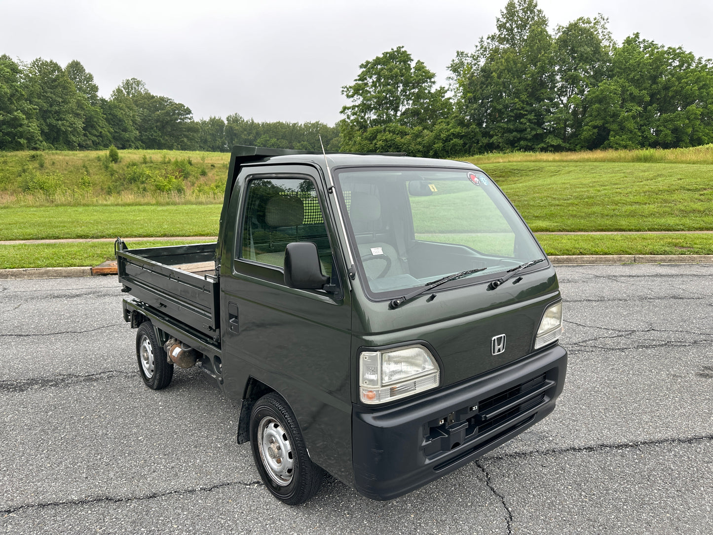 1998 HONDA ACTY DUMP 4WD - DIFF LOCK & 5-SPEED