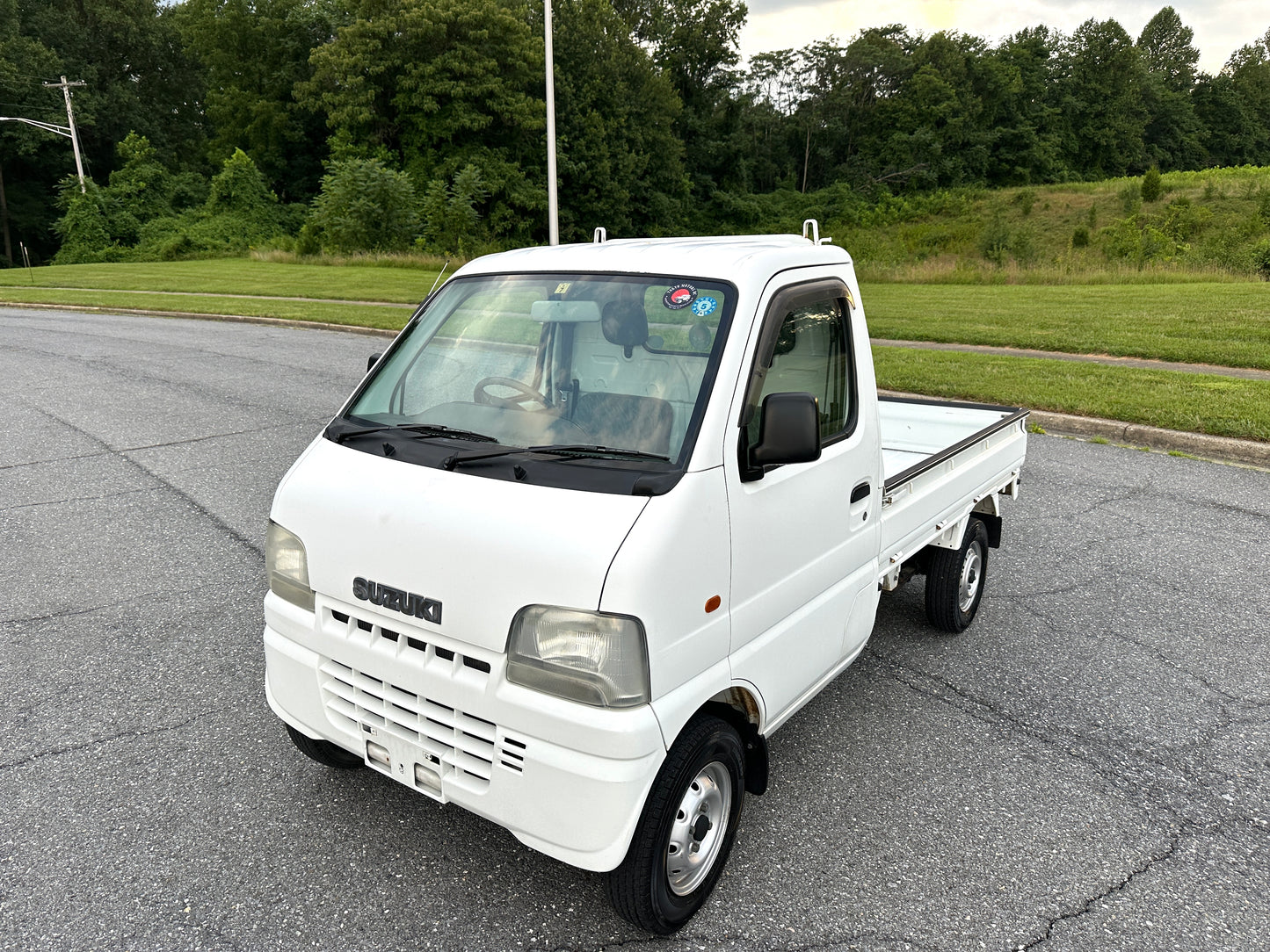 2000 SUZUKI CARRY 4WD - A/C - FUEL INJECTED — LOT#592