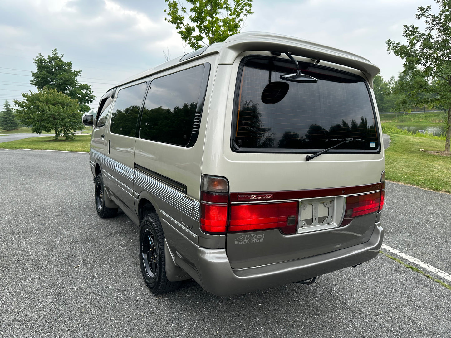 1996 TOYOTA HIACE SUPER CUSTOM LIMITED KZH106