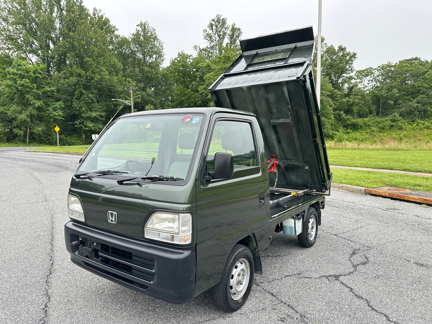 1998 HONDA ACTY DUMP 4WD - DIFF LOCK & 5-SPEED