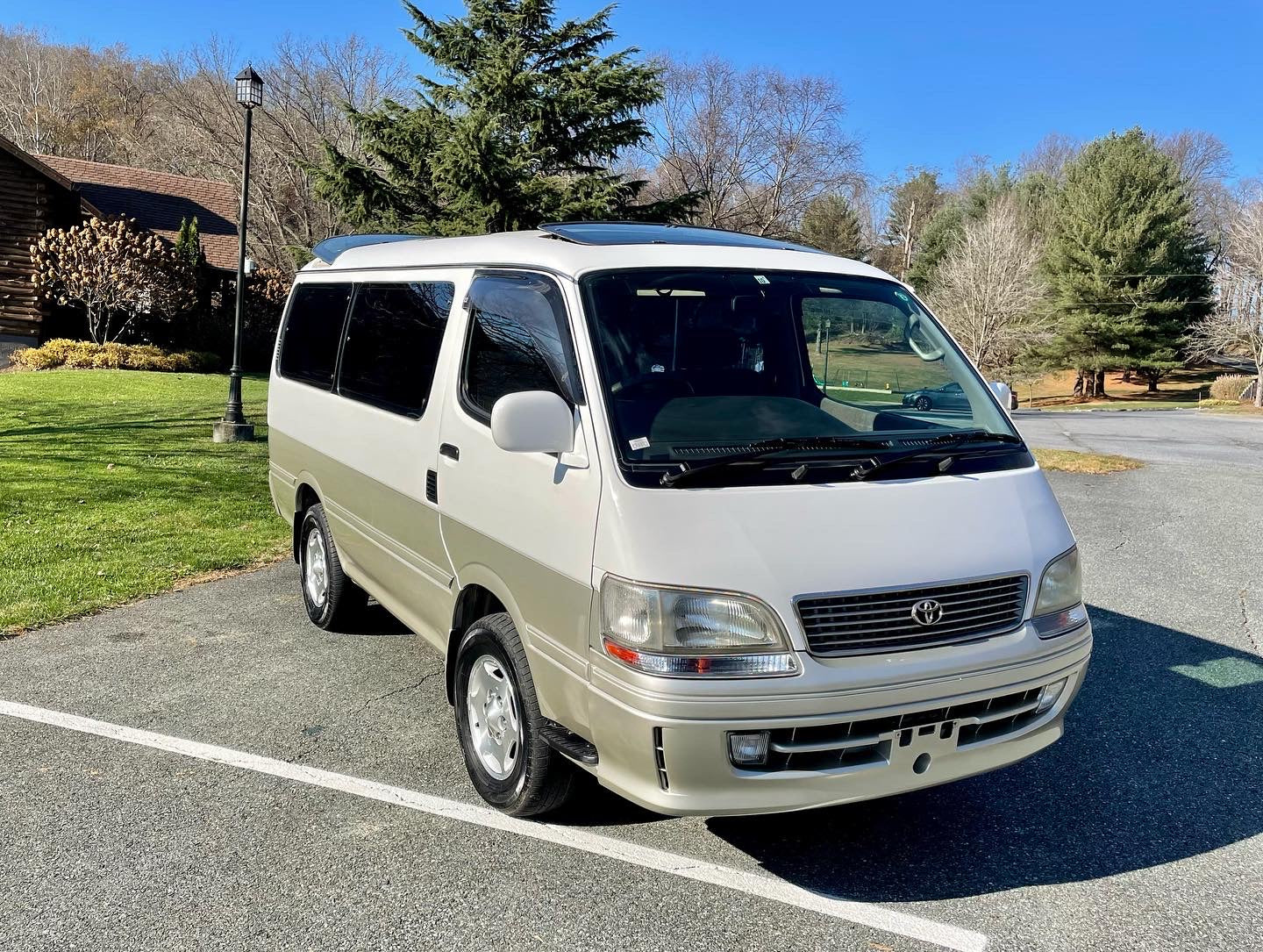 1997 TOYOTA HIACE SUPER CUSTOM G LIVING SALOON KZH106