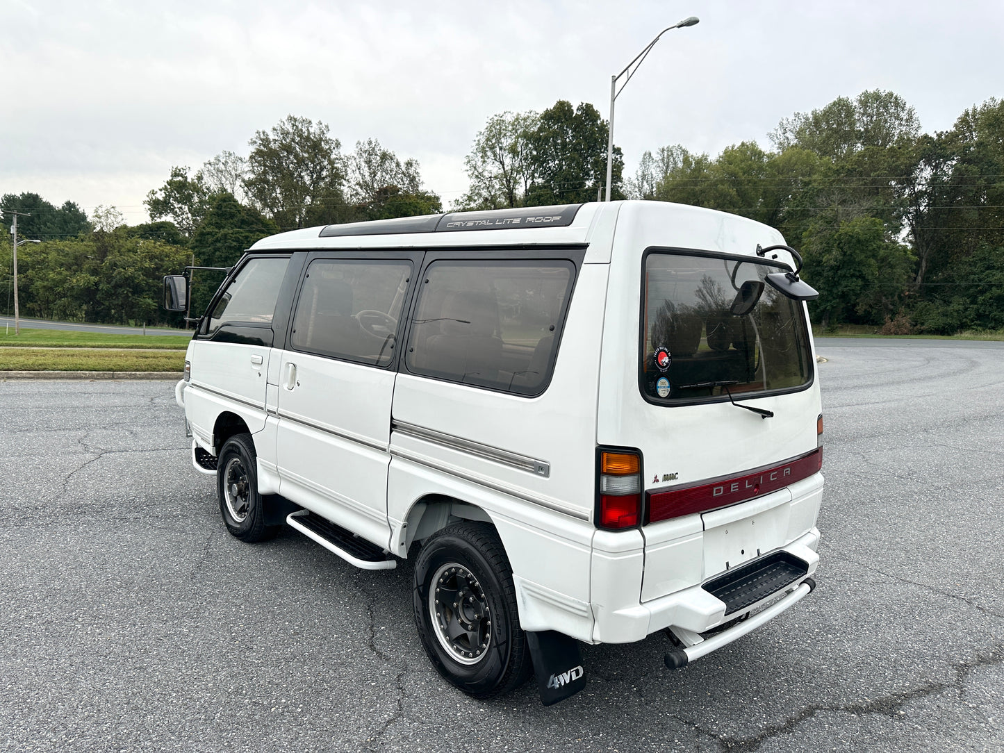 1991 MITSUBISHI DELICA STAR WAGON 4WD SUPER EXCEED - TURBO DIESEL - 60k Miles — LOT#654