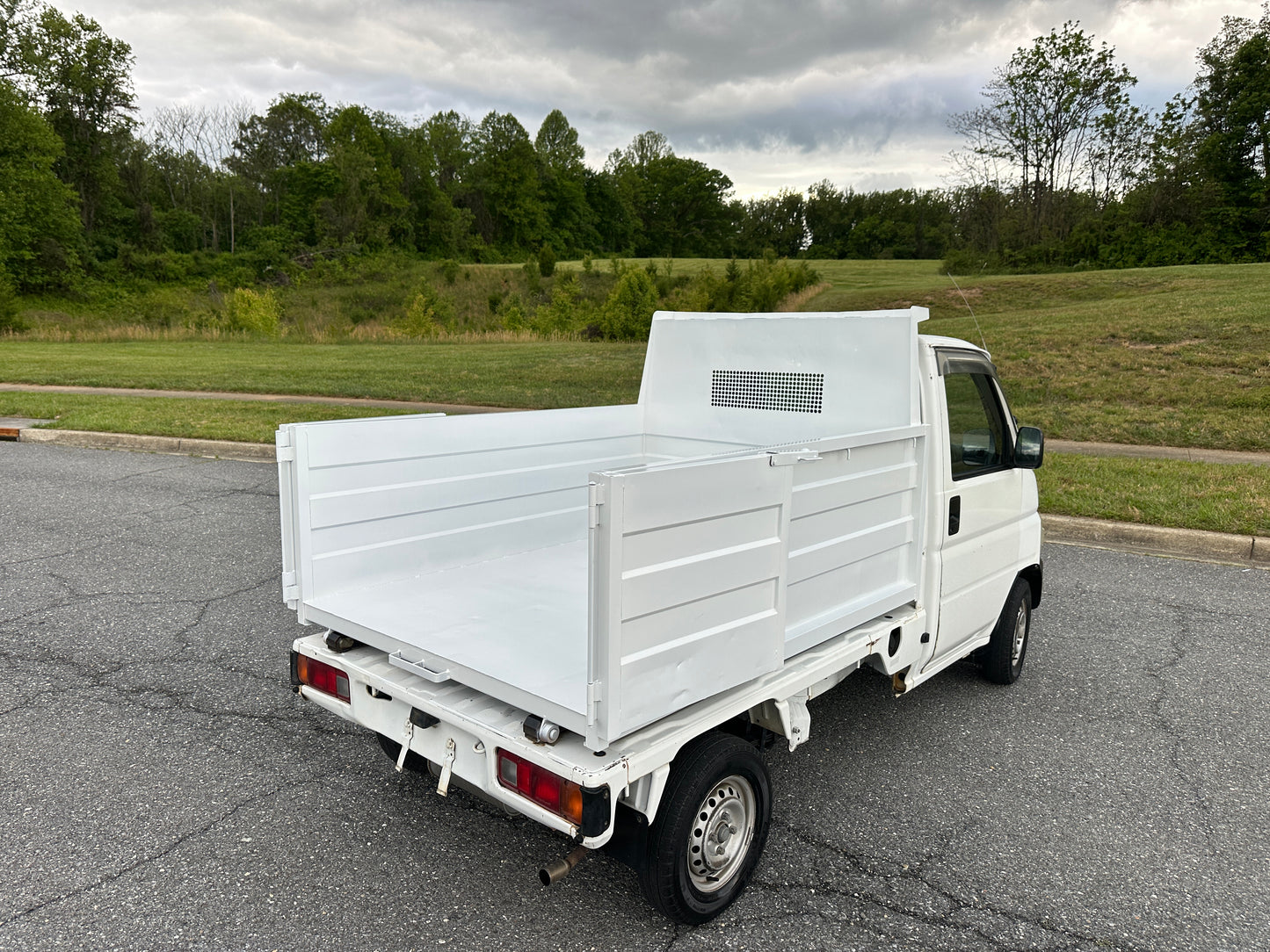 1999 HONDA ACTY SDX HIGH SIDE DUMP 4WD —— 28,957 MILES - FUEL INJECTION - A/C - AIRBAG - POWER STEERING — LOT#837
