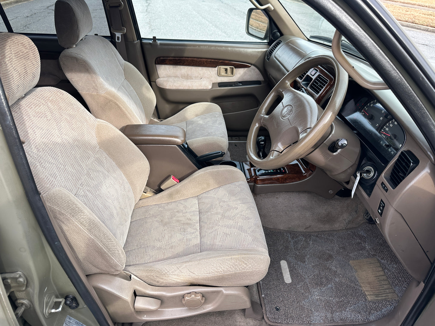 1999 TOYOTA HILUX SURF SSR-X 4WD - V6 GASOLINE — LOT#752