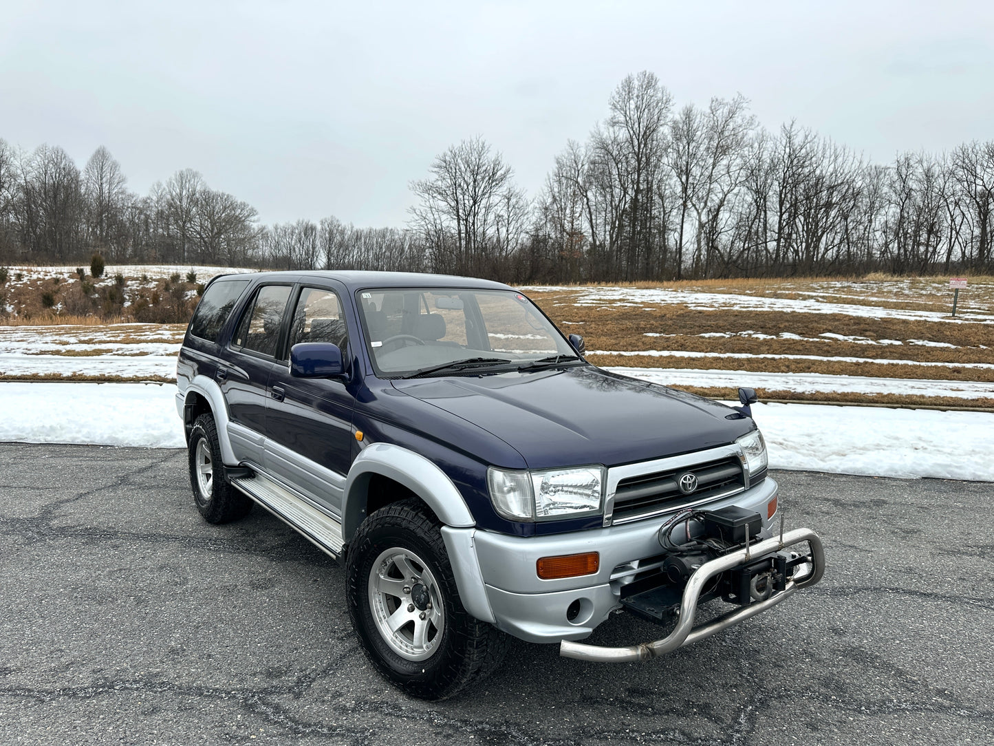 1997 TOYOTA HILUX SURF SSR-X - TURBO DIESEL- 4WD — LOT#543